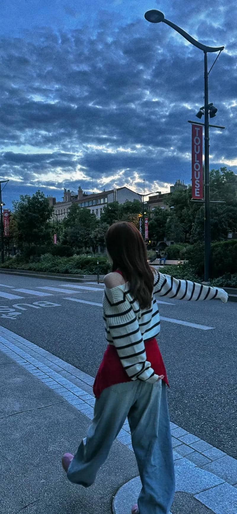 ảnh gái xinh che mặt (14)