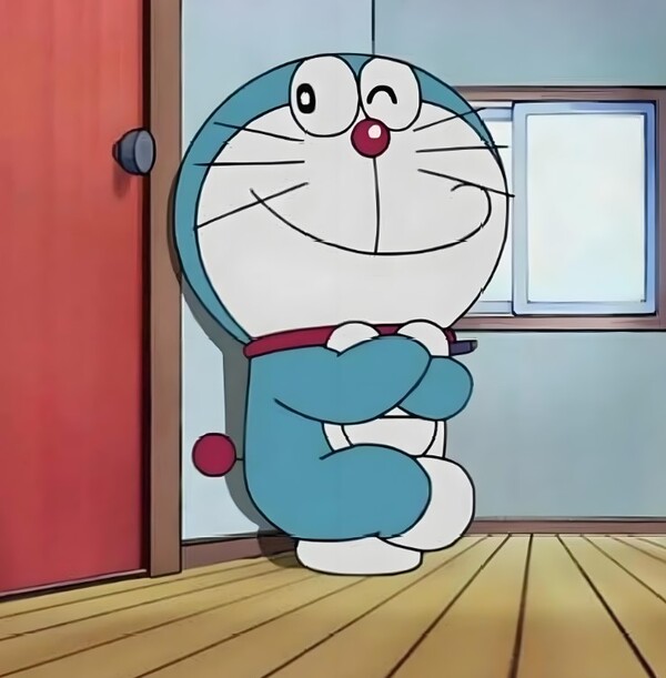 meme doraemon cười mỉm